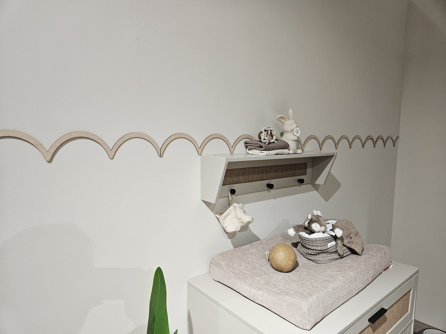 Houten Schelp / Scallop Lambrisering voor baby en kinderkamer