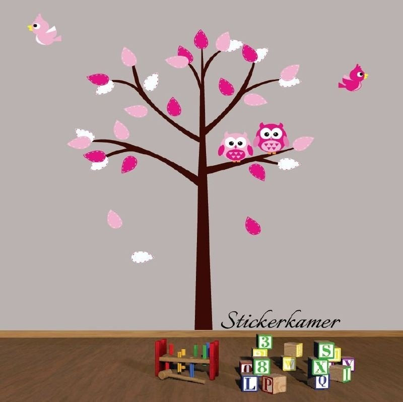 Muursticker boom meisjeskamer roze