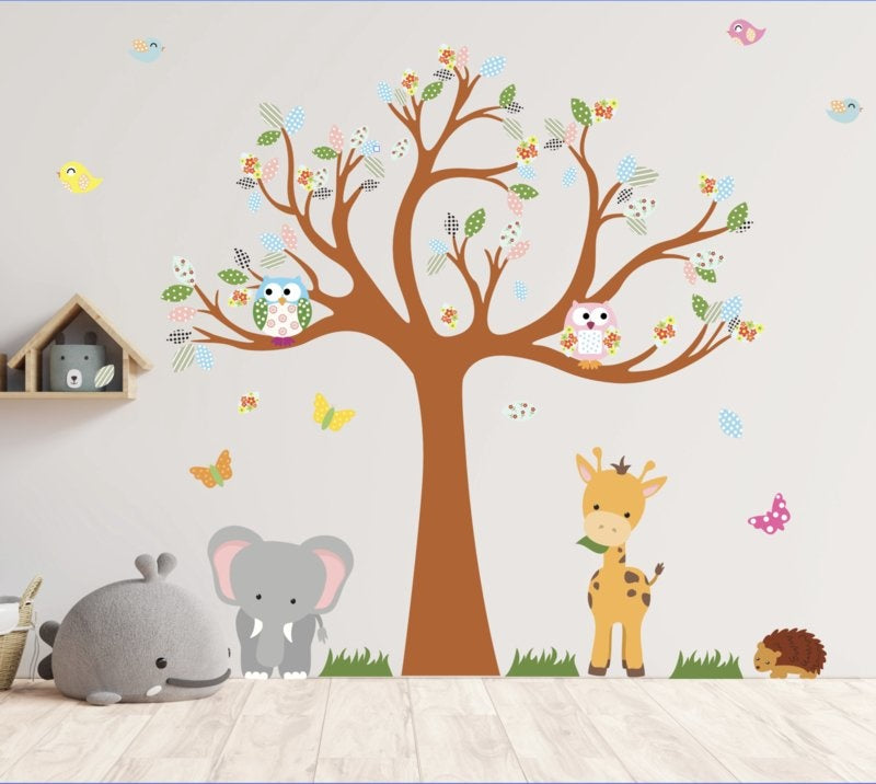 Muursticker boom met beesten babykamer / kinderkamer