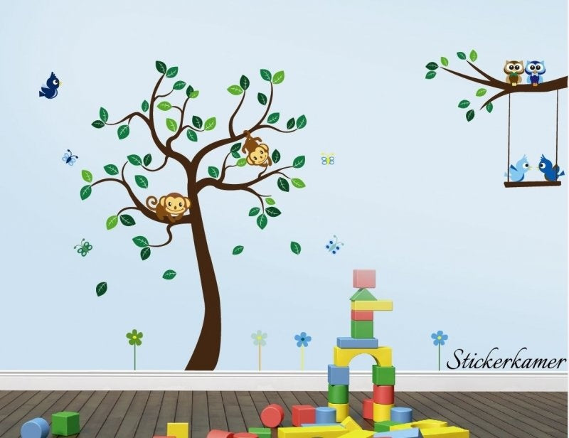Muursticker boom met tak en dieren XL (jongenskamer)