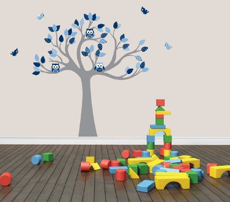 Muursticker boom met uilen en vogels  babykamer
