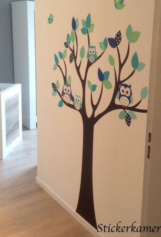 Muursticker boom met uilen en vogels kinderkamer