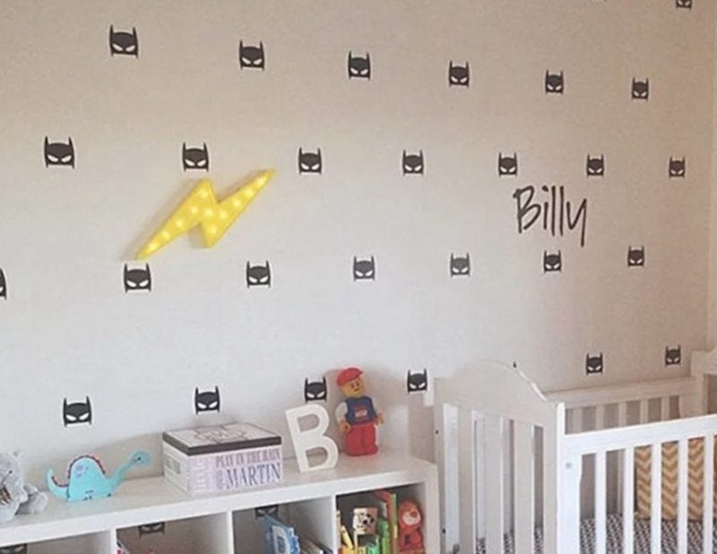 Muursticker kinderkamer jongen kruisjes, bliksem en batman