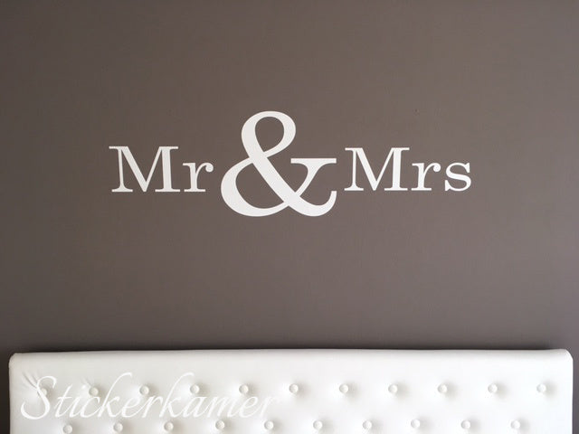 Mursticker Mr & Mrs wanddecoratie
