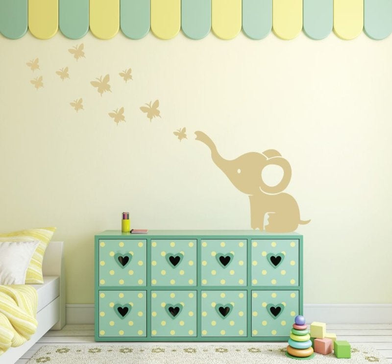 Muursticker olifant en vlinders babykamer