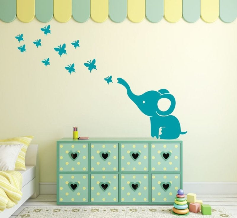 Muursticker olifant en vlinders babykamer