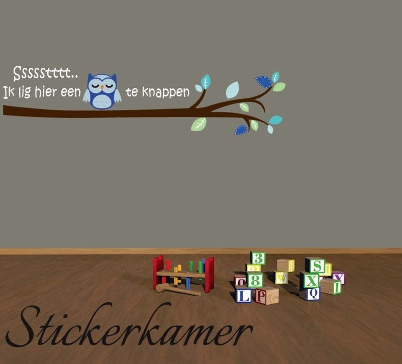 Muursticker tak met uil, Sssst ik lig hier een "uiltje" te knappen
