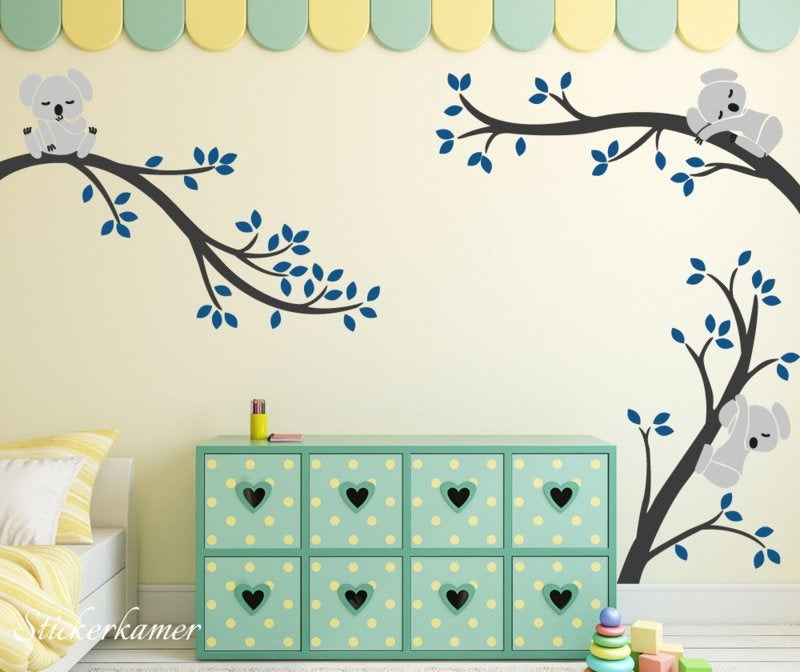 Muursticker takken met koala's babykamer /  kinderkamer