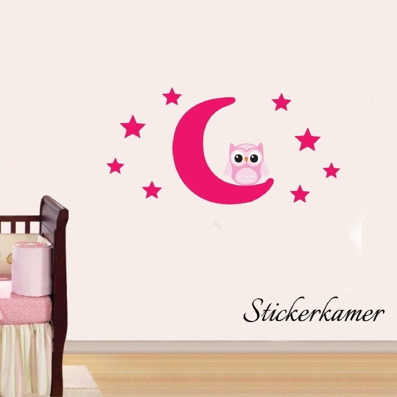 Muursticker uiltje op maan en sterren babykamer